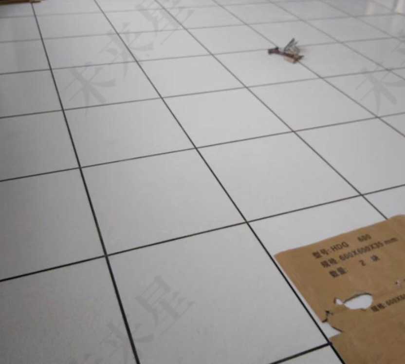 防靜電活動(dòng)地板